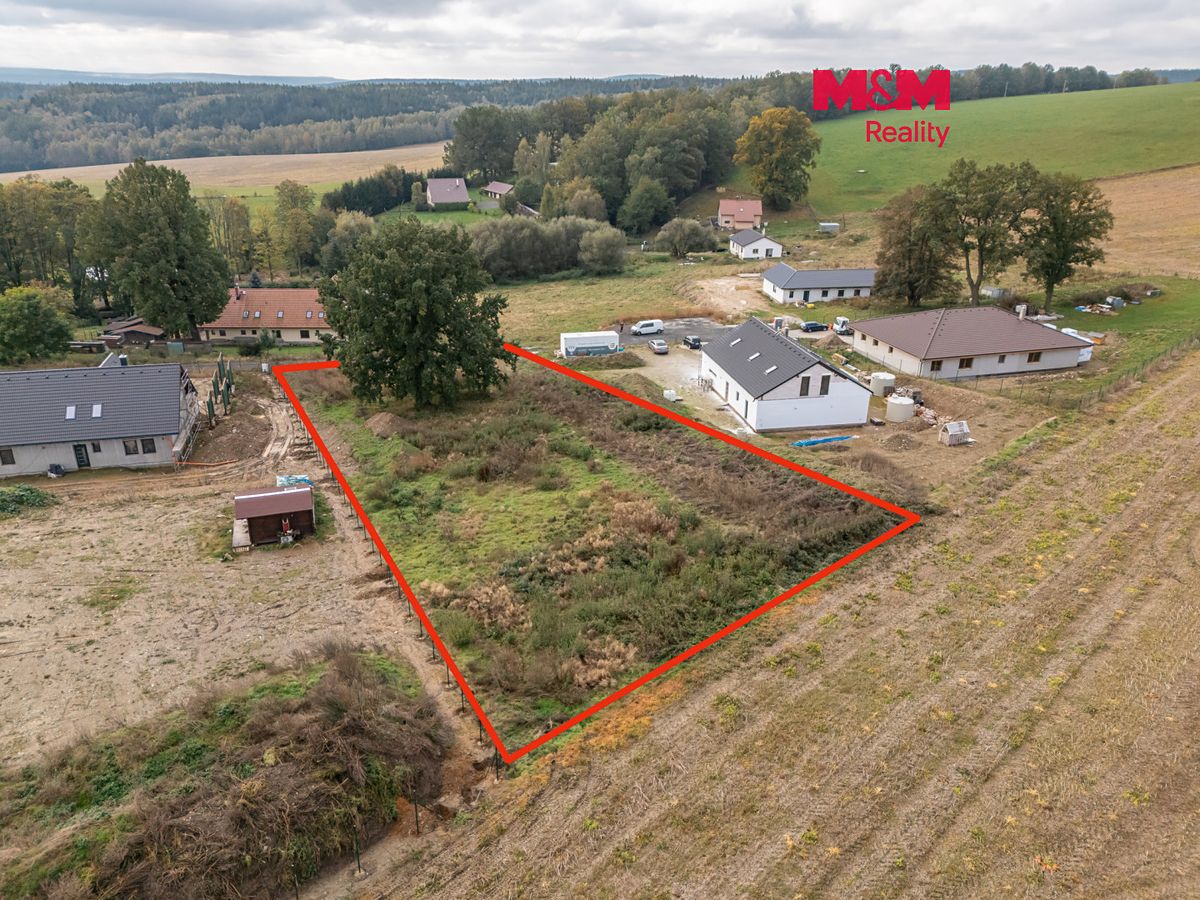 Prodej stavebního pozemku 2705 m², Cheb – fotka 1 z 3