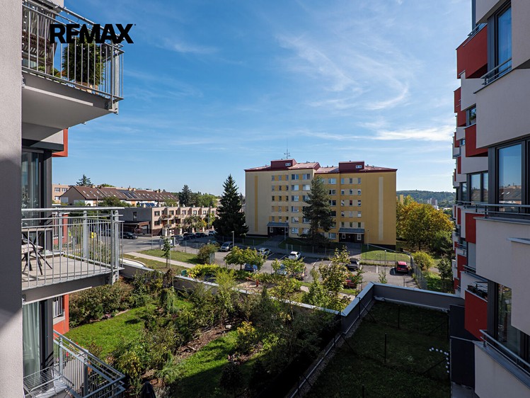 Prodej bytu 3+kk, 90 m² (14 z 40)