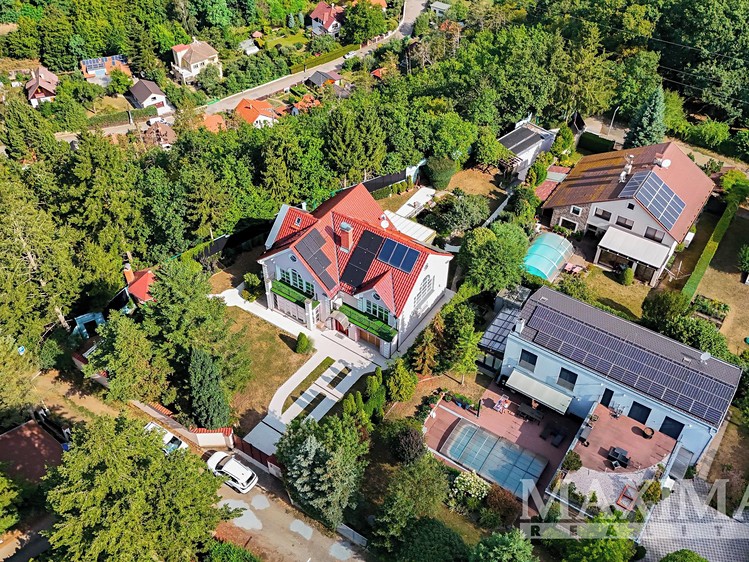 Будинок на продаж, 297 м² (30 з 30)