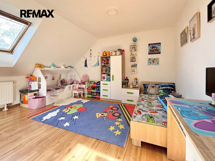 Будинок на продаж, 232 м² (11 з 18)