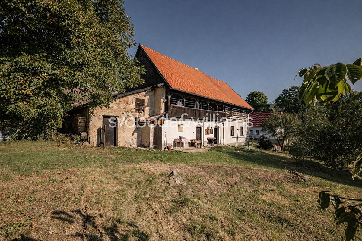 Prodej rodinného domu 450 m², pozemek 1304 m², Úštěk – fotka 1 z 3