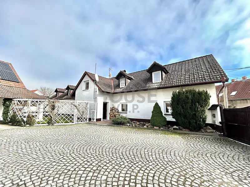 Prodej vícegeneračního domu 239 m², pozemek 414 m², Hýskov – náhled fotky 3