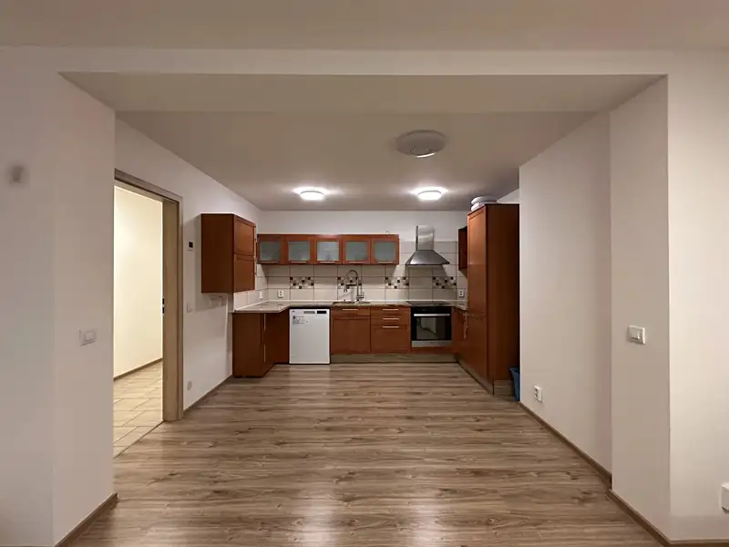 Pronájem rodinného domu 97 m², pozemek 360 m², Rybitví – náhled fotky 3
