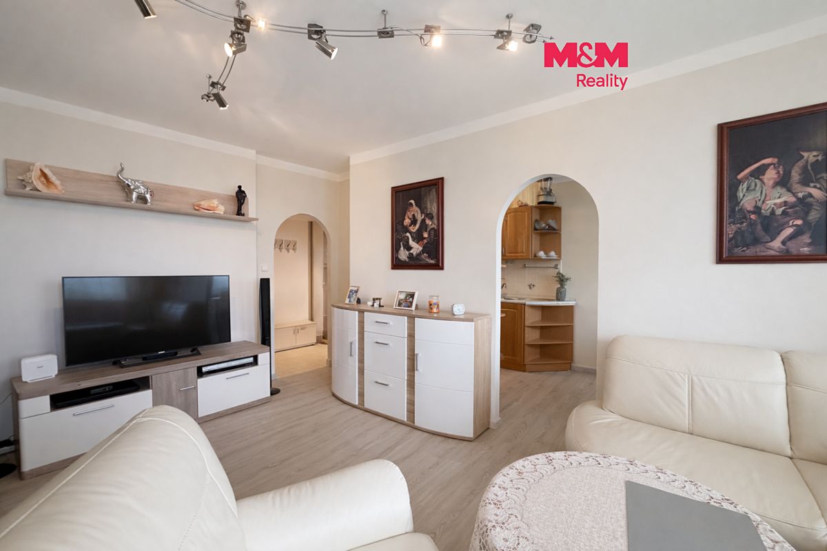 Prodej bytu 3+1 72 m², Praha – fotka 1 z 3