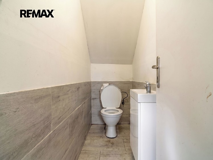 Prodej domu, 193 m² (8 z 29)
