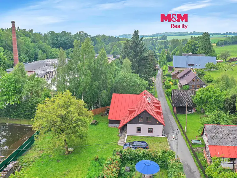 Prodej rodinného domu 181 m², pozemek 1430 m², Vysoké nad Jizerou – náhled fotky 1