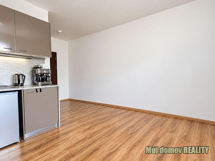 Квартира 1+kk на продаж, 29 м² (4 з 8)