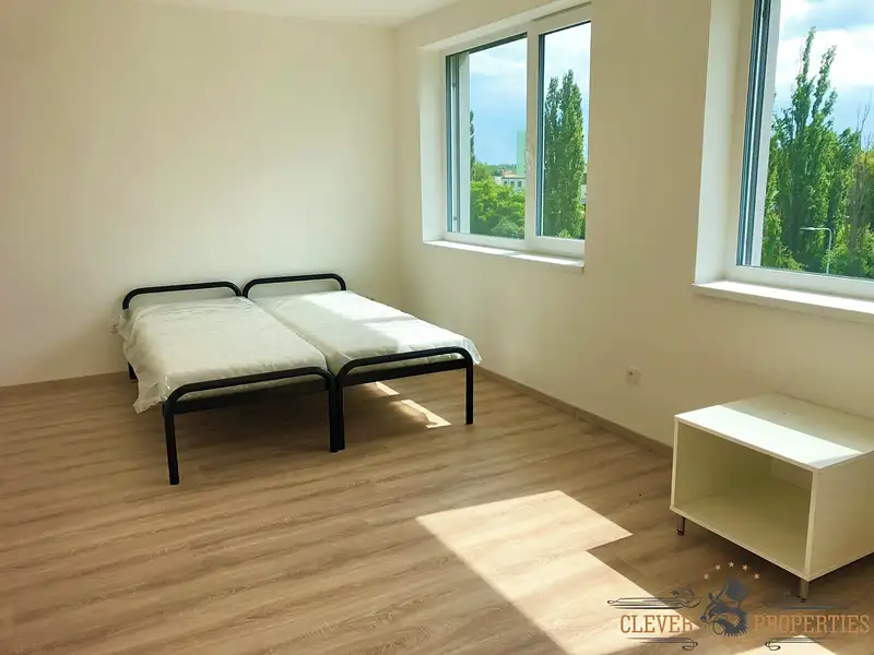 Pronájem bytu 1+kk 28 m², Poděbrady – náhled fotky 3