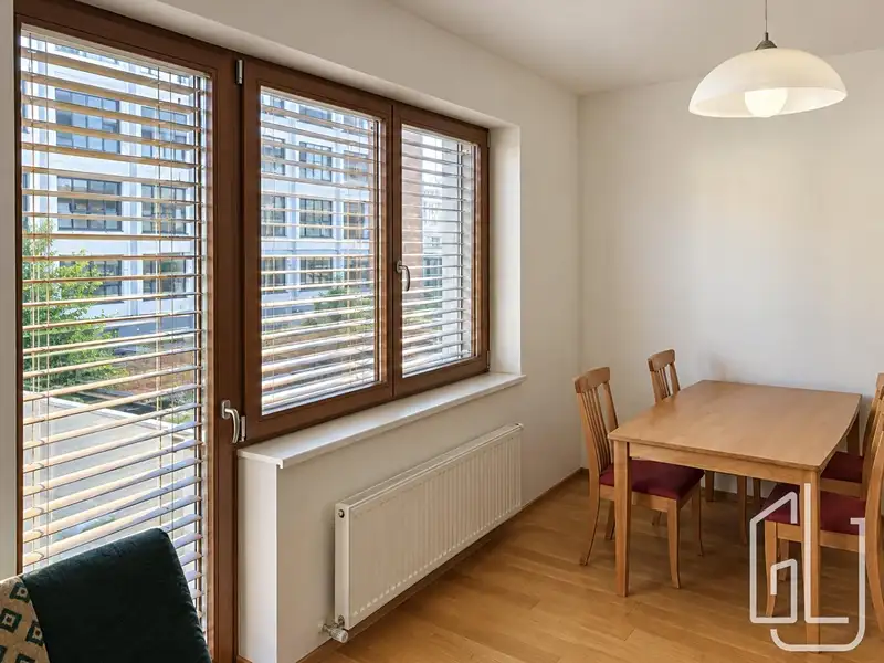 Pronájem bytu 2+kk, 56 m², Praha 5, Praha