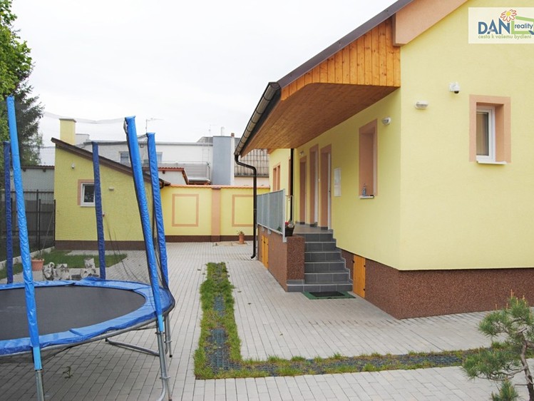 Pronájem bytu 3+1, 78 m² (4 z 26)