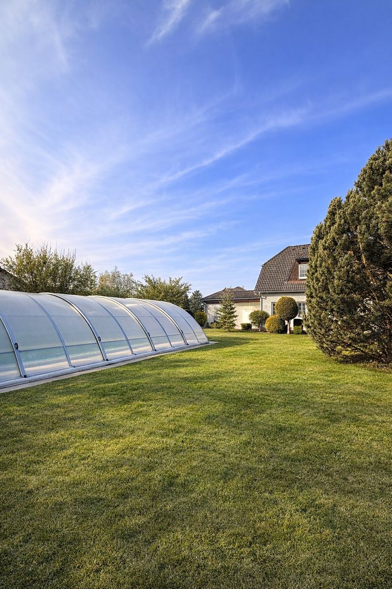 Pronájem rodinného domu 116 m², pozemek 948 m², Křenice – fotka 1 z 3