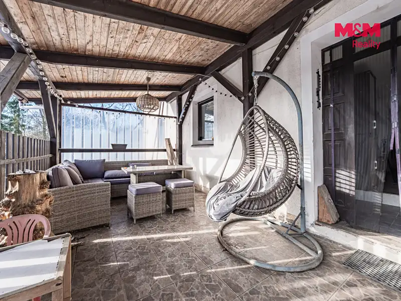 Prodej rodinného domu 480 m², pozemek 1898 m², Krásný Les – náhled fotky 3