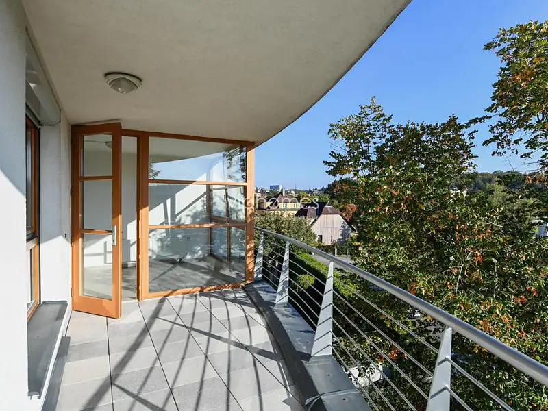 Pronájem bytu 4+kk 200 m², Praha – náhled fotky 2
