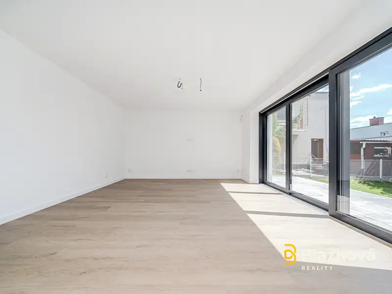 Prodej rodinného domu 278 m², pozemek 623 m², Ostrava – náhled fotky 3
