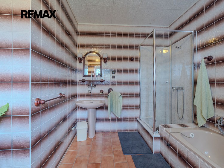 Prodej domu, 280 m² (28 z 62)