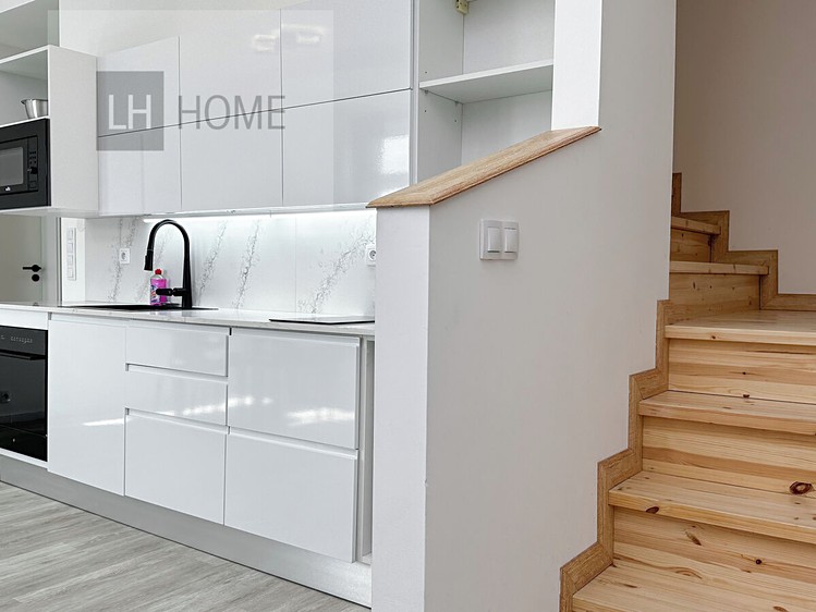 Квартира 4+kk в оренду, 98 м² (8 з 18)
