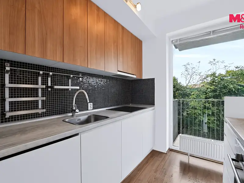 Prodej bytu 2+kk 61 m², Zlín – náhled fotky 2
