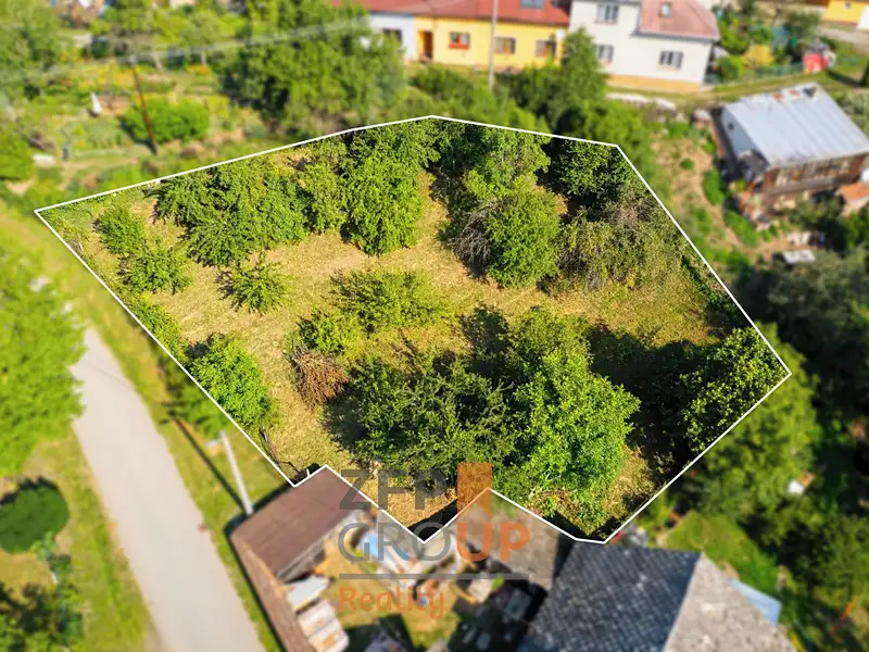 Prodej stavebního pozemku 1005 m², Borotín – náhled fotky 1