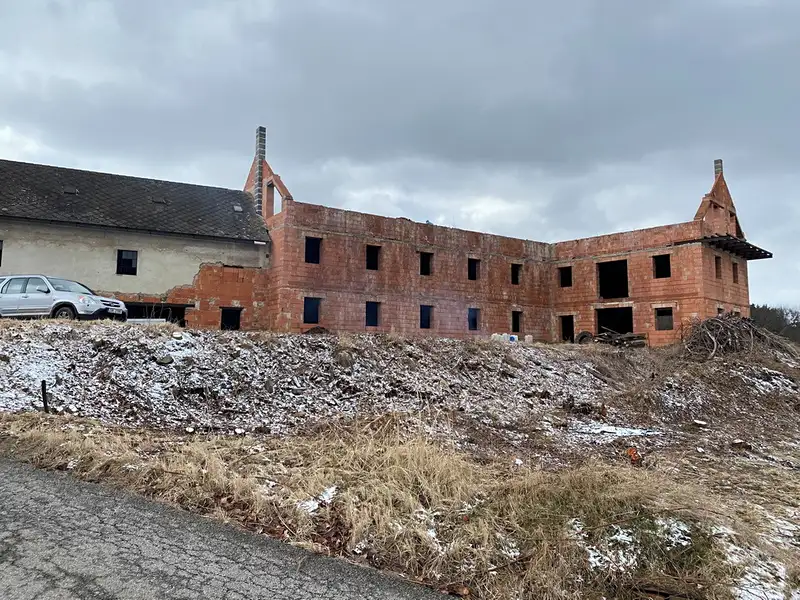 Prodej vícegeneračního domu 929 m², pozemek 1857 m², Vimperk – náhled fotky 1