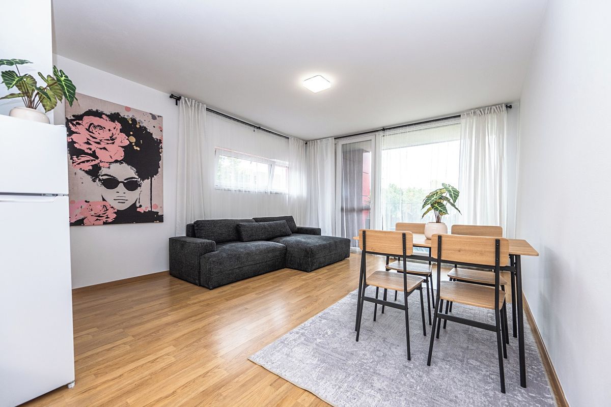 Prodej bytu 2+kk 59 m², Praha – fotka 1 z 3