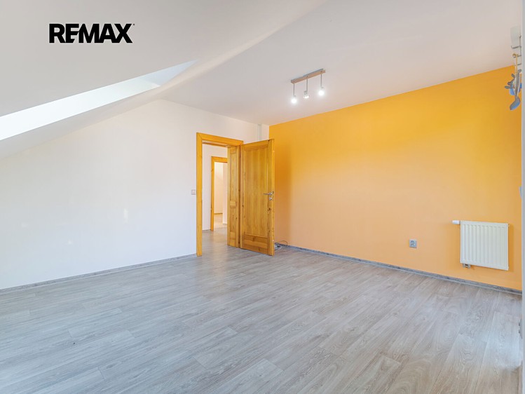 Haus zum Kauf, 187 m² (30 von 30)