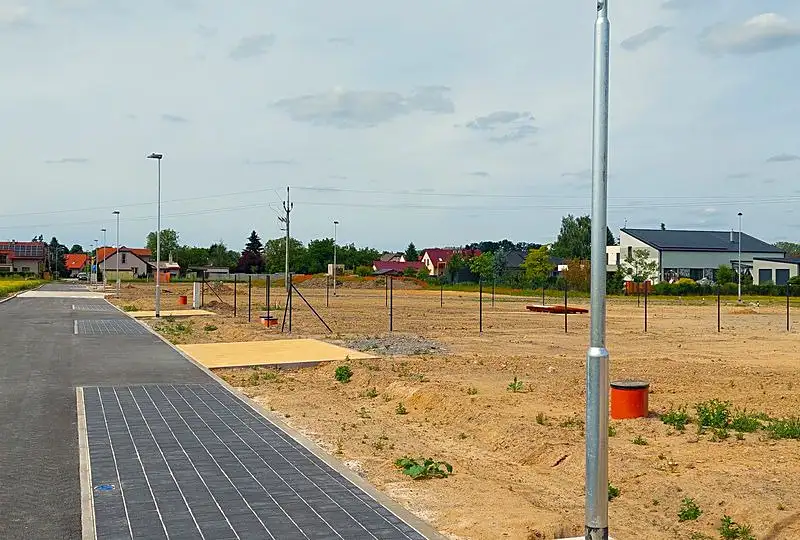 Prodej stavebního pozemku 849 m², Pardubice – náhled fotky 2