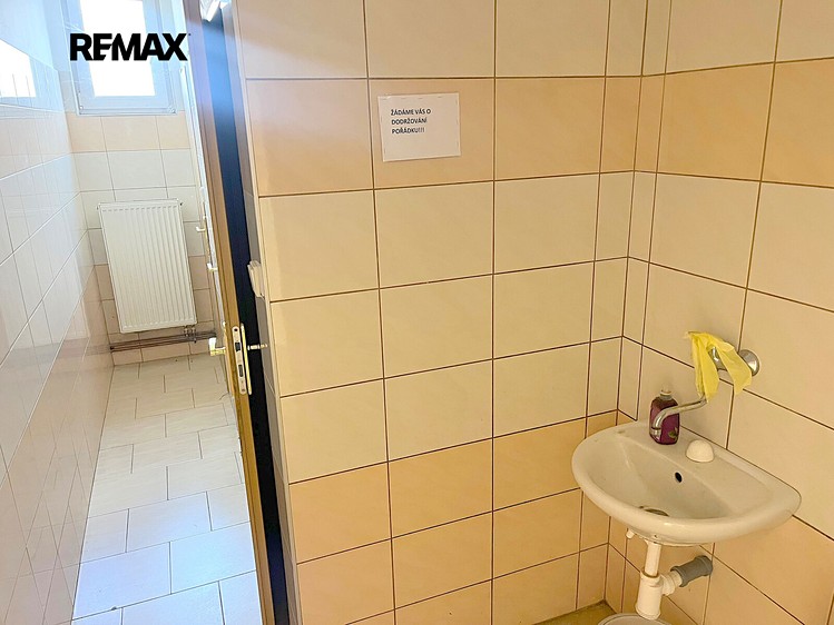 Gewerbefläche zur Miete, 196 m² (7 von 7)