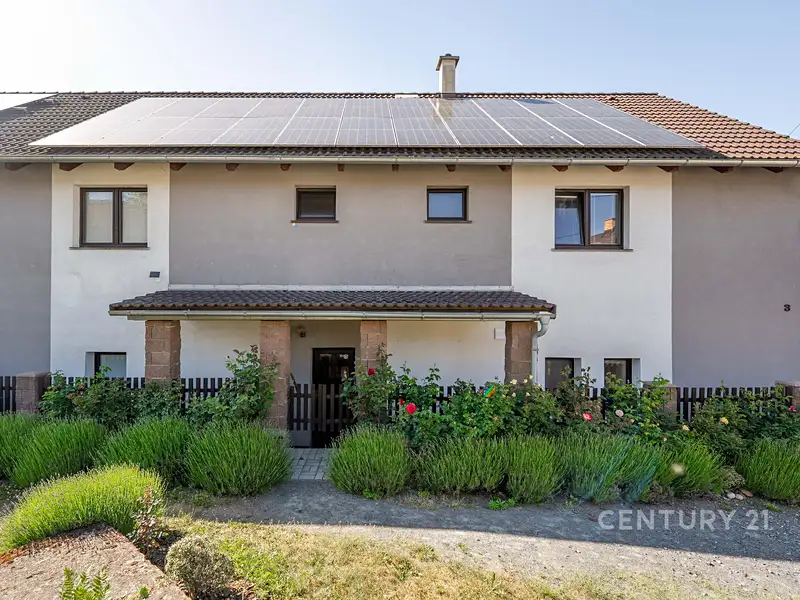 Prodej rodinného domu 236 m², pozemek 307 m², Roztoky – náhled fotky 1