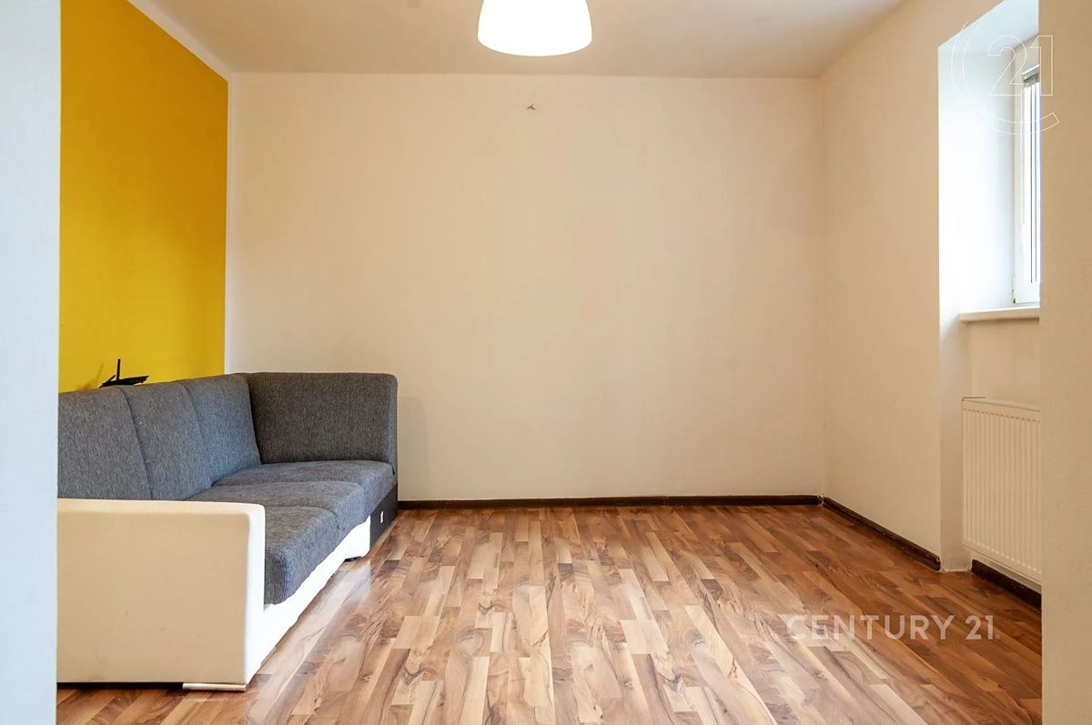 Pronájem bytu 2+1 50 m² – fotografie 3