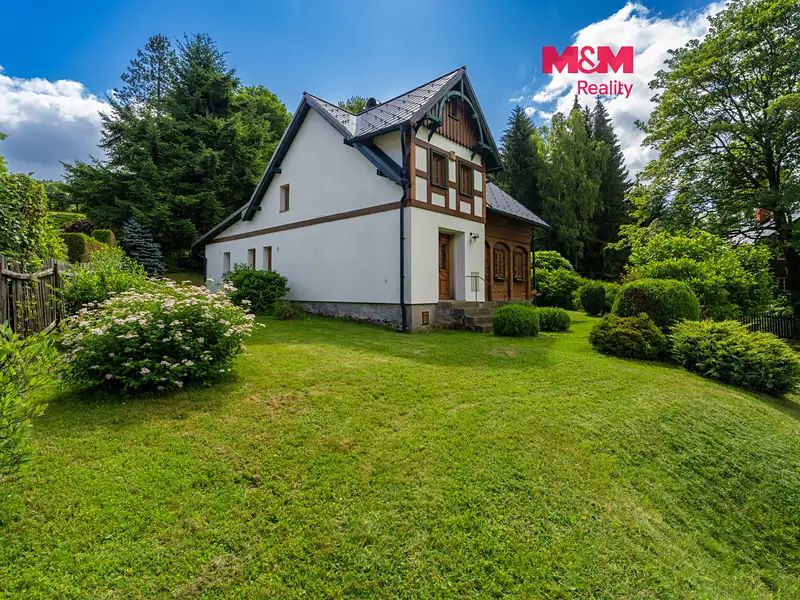 Prodej rodinného domu 236 m², pozemek 1739 m², Mařenice – náhled fotky 1