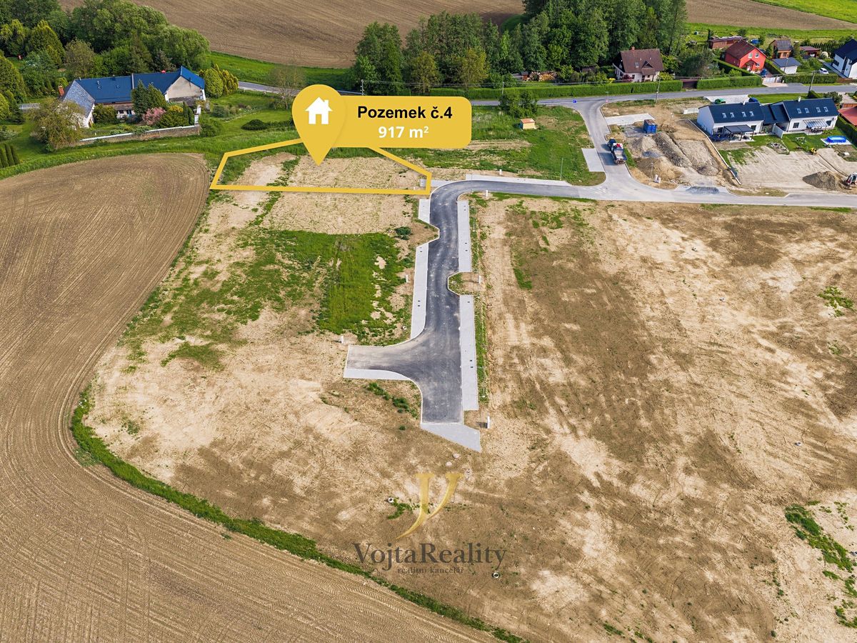 Prodej stavebního pozemku 917 m², Komárov – fotka 1 z 3