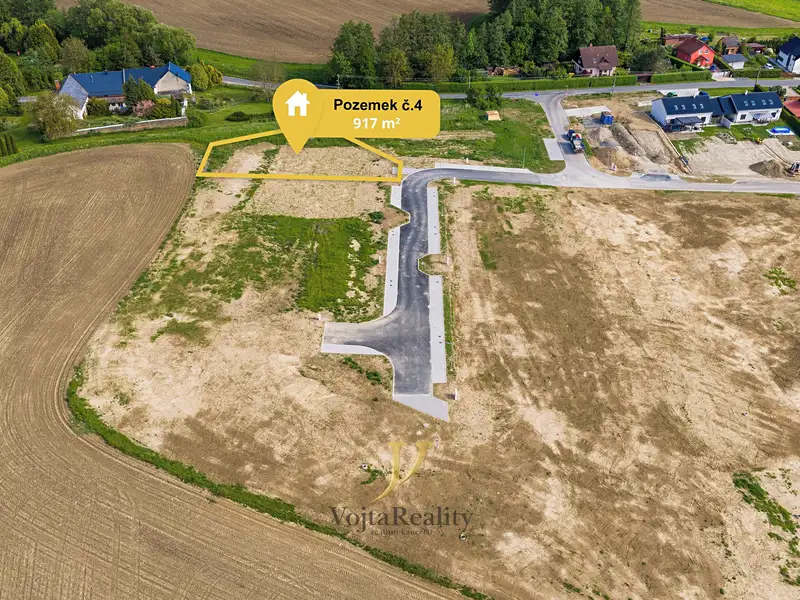 Prodej stavebního pozemku 917 m², Komárov – náhled fotky 1