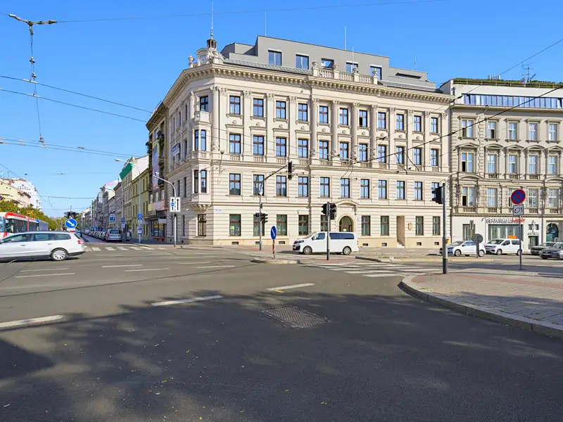Pronájem bytu 1+kk 25 m², Brno – náhled fotky 1