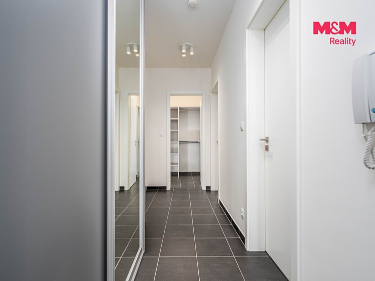 Квартира 2+kk на продаж, 97 м² (14 з 22)