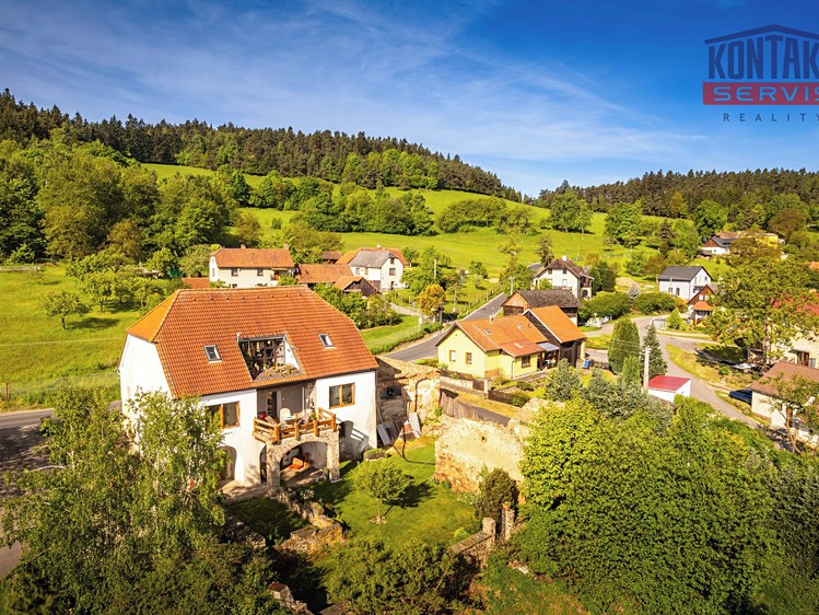 Haus zum Kauf, 549 m² (3 von 59)