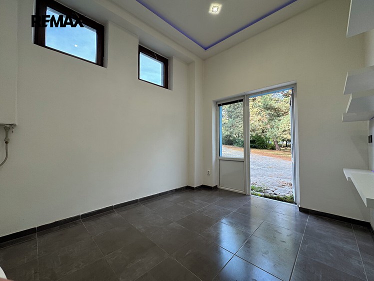 Gewerbefläche zur Miete, 11 m² (5 von 7)
