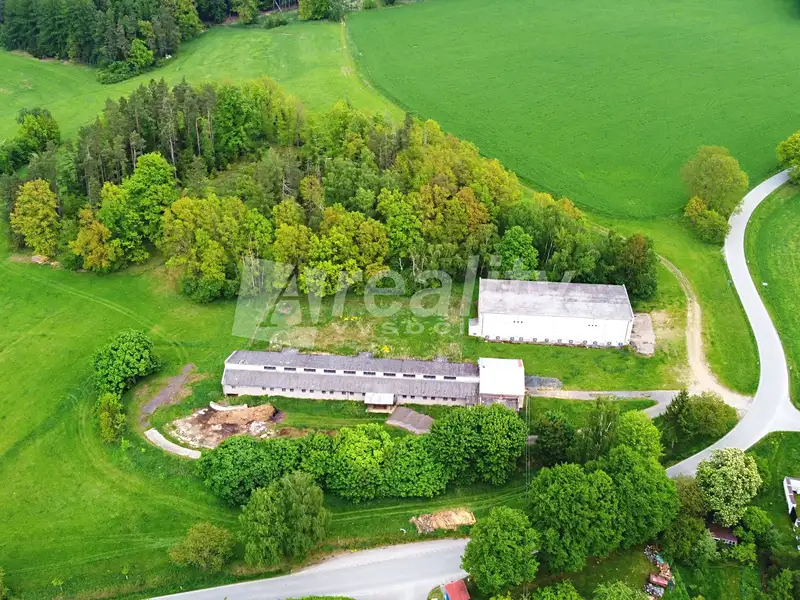 Prodej komerčního pozemku 5766 m², Humpolec – náhled fotky 1