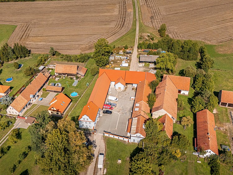 Комерційне приміщення в оренду, 3 580 м² (33 з 33)