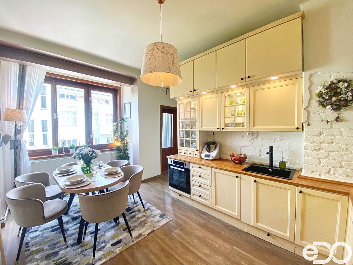 Pronájem bytu 3+1 103 m²