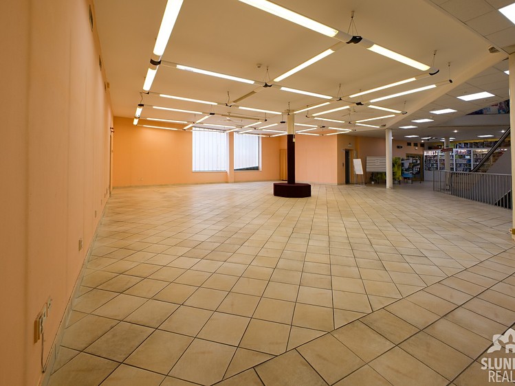 Комерційне приміщення в оренду, 86 м² (5 з 12)