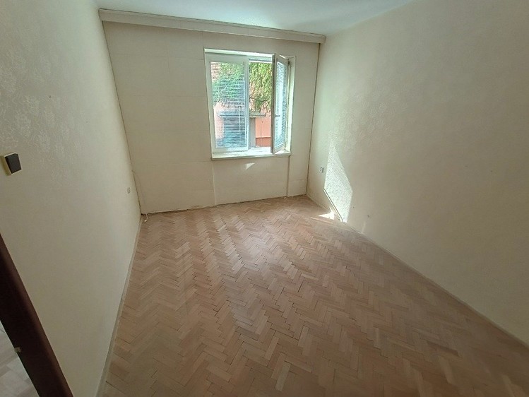 Квартира 3+1 на продаж, 76 м² (4 з 7)