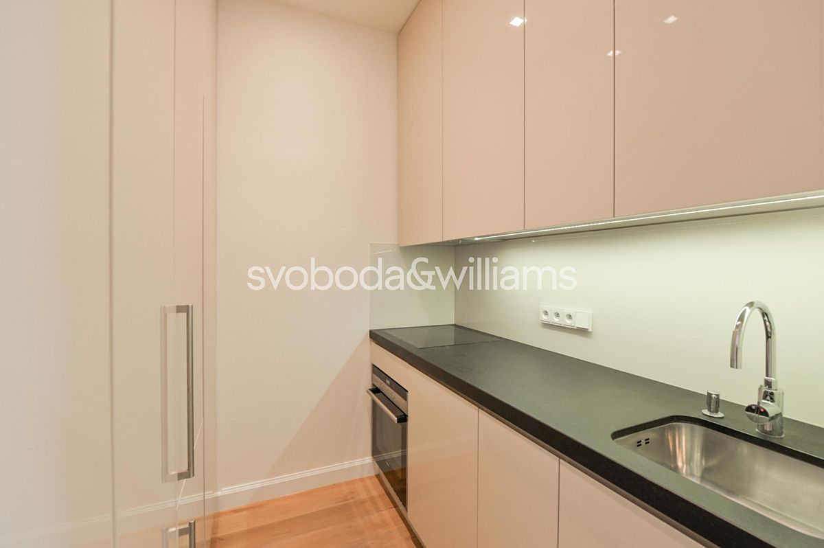Pronájem bytu 3+kk 93 m² – fotografie 4