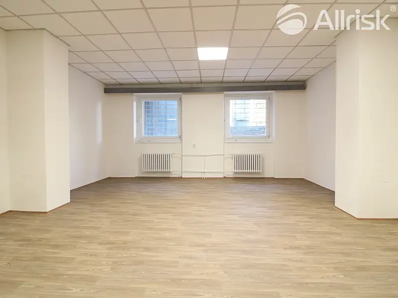 Pronájem obchodního prostoru 31 m², Brno – náhled fotky 1