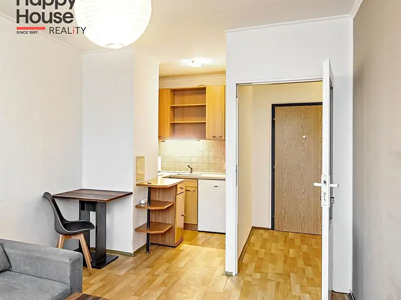 Pronájem bytu 2+kk 40 m², Praha – náhled fotky 3