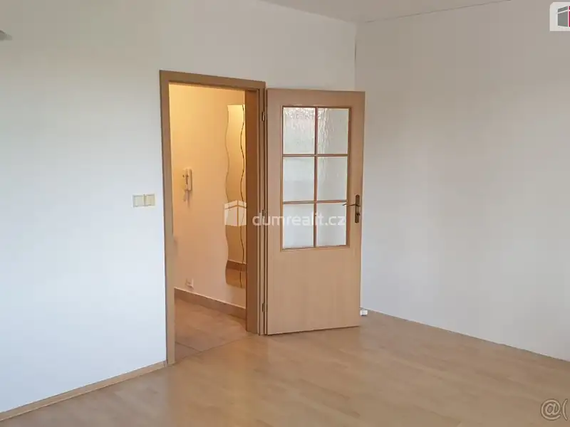 Pronájem bytu 1+kk 27 m², Praha – náhled fotky 3