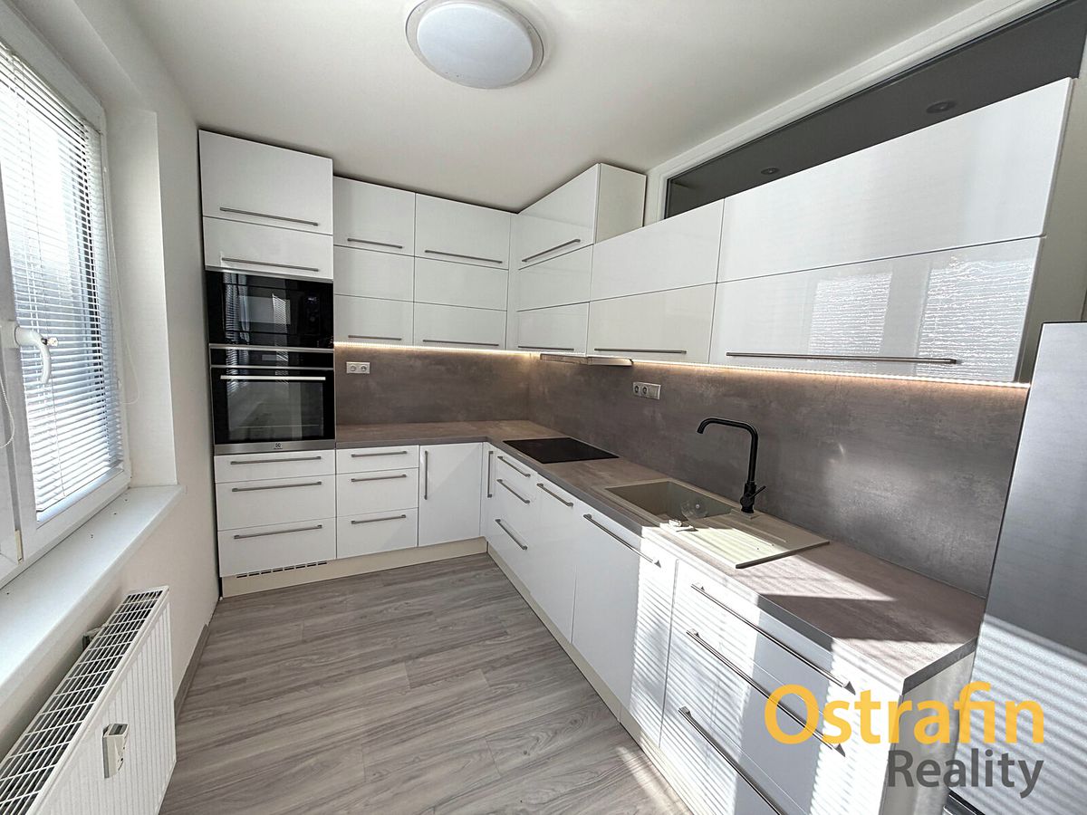 Pronájem bytu 3+1 65 m², Ostrava – fotka 1 z 3