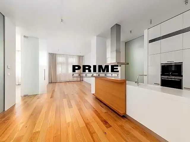 Pronájem bytu 5+kk 184 m², Praha – náhled fotky 2