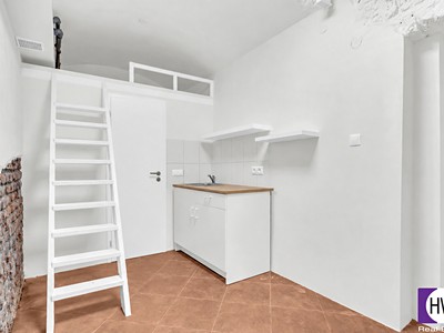 Квартира atypical на продаж, 16 м² (3 з 10)