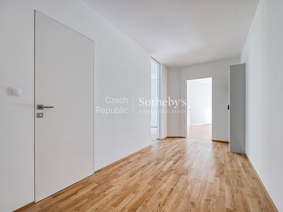 Prodej bytu 2+kk, 68 m² (3 z 17)