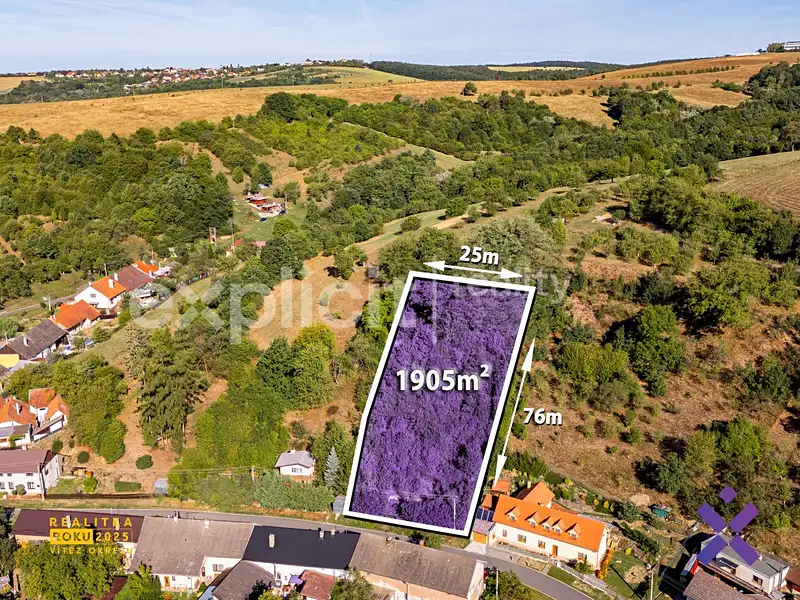 Prodej stavebního pozemku 1905 m², Bohuslavice u Zlína – náhled fotky 2